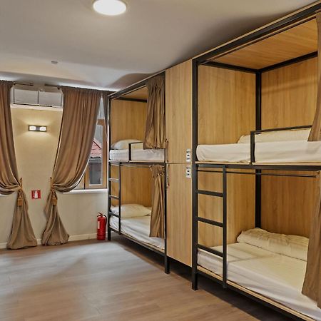 Ramana Garden Hostel - Self-Service Accommodation Βουκουρέστι Εξωτερικό φωτογραφία