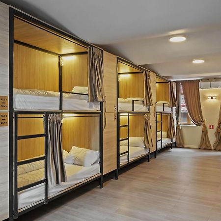 Ramana Garden Hostel - Self-Service Accommodation Βουκουρέστι Εξωτερικό φωτογραφία